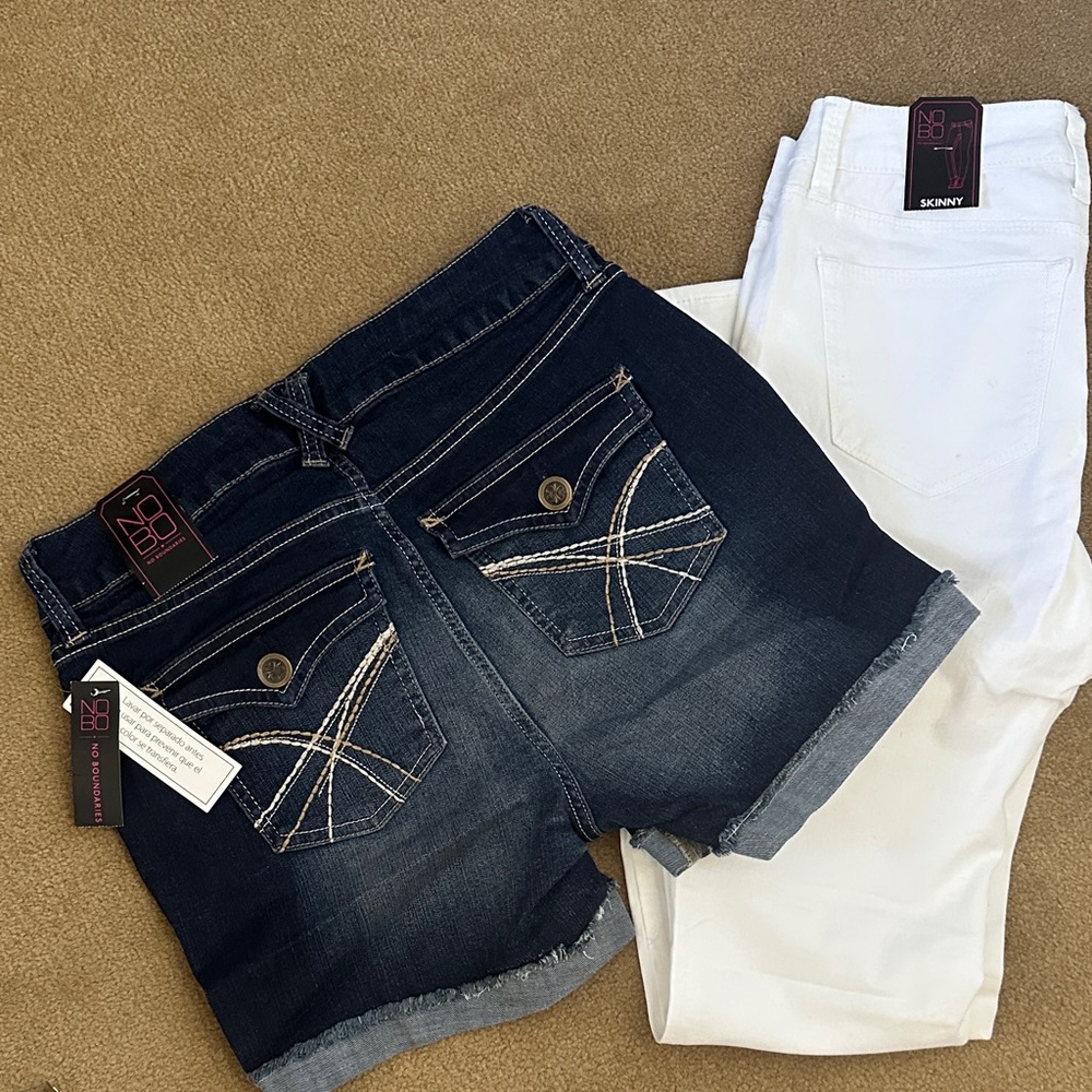 No Boundaries Dark Wash Denim Shorts & White Skinny Jeans Set